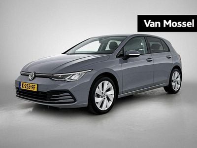 Occasion VW Golf VIII Life 131 PK (96 kW) 2020 Grijs Hatchback