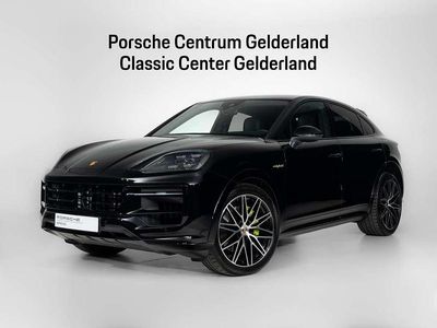 Zwart Occasion 2023 Porsche Cayenne SUV | € 116.900