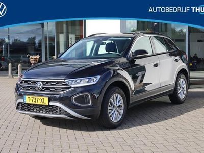 tweedehands VW T-Roc 1.5 TSI Life Business Achteruitrij camera digital