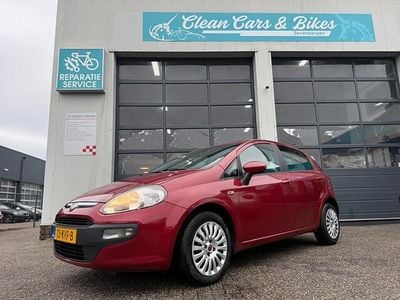 Rood Gebruikt 2010 Fiat Punto Evo Dynamic Hatchback | € 4.450 (Eerlijke prijs)