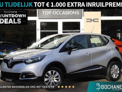 Grijs Gebruikt 2016 Renault Captur Expression SUV | € 12.745 (Eerlijke prijs)