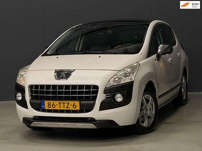 Wit (metallic) Occasion 2012 Peugeot 3008 MPV | € 4.950 (Eerlijke prijs)