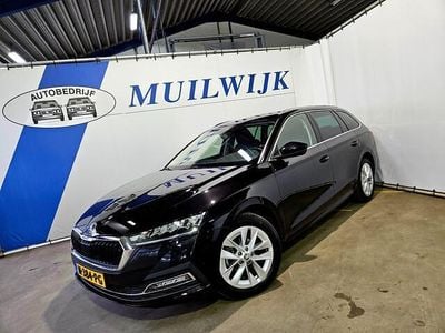Zwart Occasion 2021 Skoda Octavia Business Line Stationwagen | € 19.750 (Eerlijke prijs)