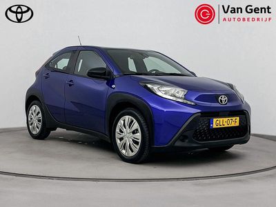 Blauw Occasion 2024 Toyota Aygo X Play SUV | € 17.999 (Eerlijke prijs)