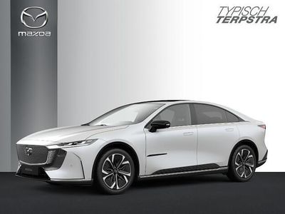 Wit Nieuw 2025 Mazda 6e Takumi-Line Hatchback | € 44.990 (Eerlijke prijs)