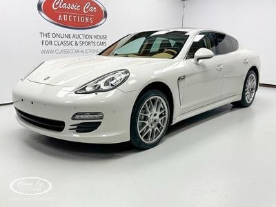 Wit Gebruikt 2011 Porsche Panamera Sedan | € 29.000 (Eerlijke prijs)