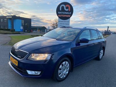 Occasion Skoda Octavia GreenLine 110 PK (80 kW) 2014 Blauw Hatchback
