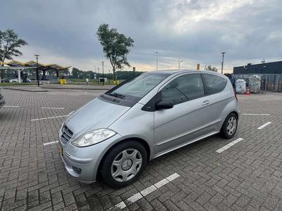 Mercedes A200