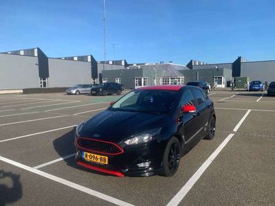 tweedehands Ford Focus 1.5 Titanium