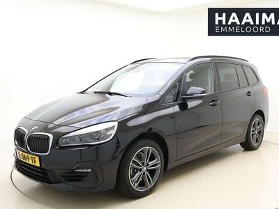 Zwart, metallic lak Gebruikt 2021 BMW 216 Gran Tourer Executive MPV | € 16.450 (Eerlijke prijs)