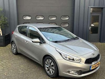 Occasion Kia ProCeed Spirit 135 PK (99 kW) 2014 Brons Sedan