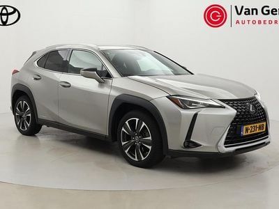 Lexus UX 250h