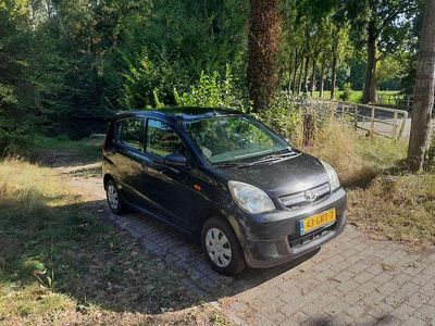 Zwart Gebruikt 2008 Daihatsu Cuore Hatchback | € 1.000 (Eerlijke prijs)