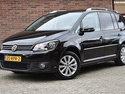 Zwart Occasion 2011 VW Touran Highline MPV | € 4.949 (Eerlijke prijs)