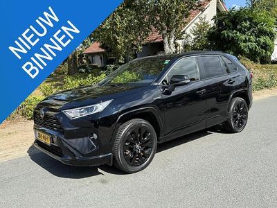 Zwart Gebruikt 2020 Toyota RAV4 Edition SUV | € 33.995 (Eerlijke prijs)