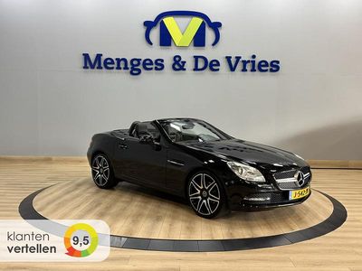 Zwart Gebruikt 2011 Mercedes SLK200 AMG Cabriolet | € 22.190