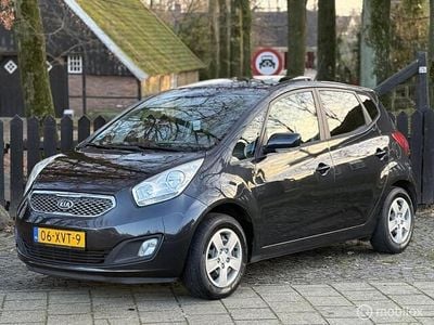 Zwart Gebruikt 2010 Kia Venga Hatchback | € 4.195 (Eerlijke prijs)