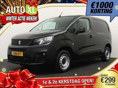 Zwart (metallic) Occasion 2021 Peugeot Partner Premium MPV | € 12.940 (Eerlijke prijs)