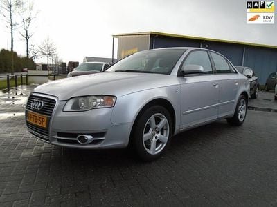 Occasion Audi A4 140 PK (102 kW) 2006 Grijs Sedan