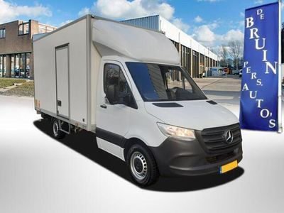 tweedehands Mercedes Sprinter 314 CDI Automaat Laadklep Airco MBux Cruisecontrol Achteruitrijcamera Dakspoiler Zijdeur