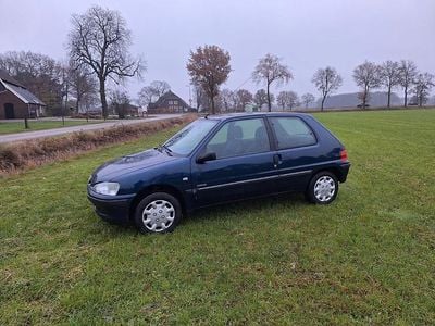 Peugeot 106