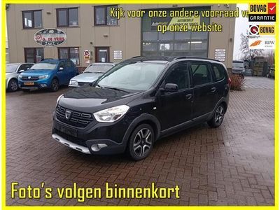 tweedehands Dacia Lodgy 1.2 TCe Série Limitée Stepway 7-persoons - Prijs inclusief 12 maanden BOVAG-garantie en afleveren -