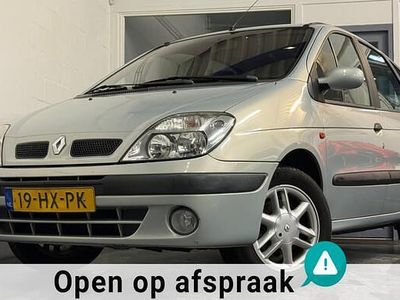 Grijs Occasion 2002 Renault Scénic MPV | € 1.195 (Eerlijke prijs)