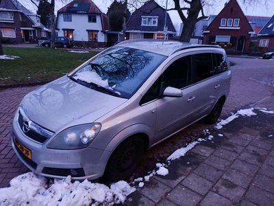 Occasion 2005 Opel Zafira Cosmo MPV | € 1.000 (Goede deal)