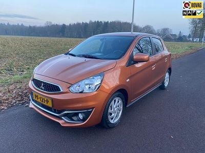 Oranje Occasion 2017 Mitsubishi Space Star Hatchback | € 8.450 (Goede deal)