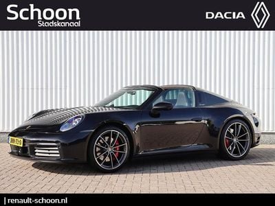 Zwart (metallic) Gebruikt 2022 Porsche 911 Cabriolet | € 192.500 (Goede deal)
