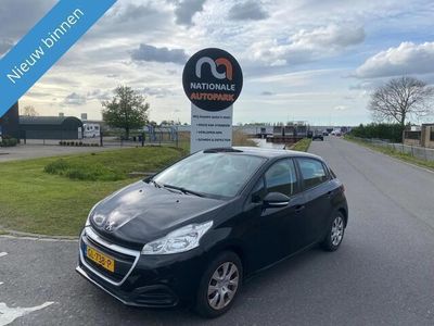 tweedehands Peugeot 208 2015 * 1.0 Pure tech * 194.D KM *