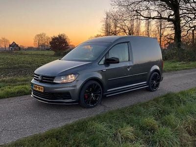 Gebruikt 2020 VW Caddy R-line MPV | € 19.350 (Eerlijke prijs)