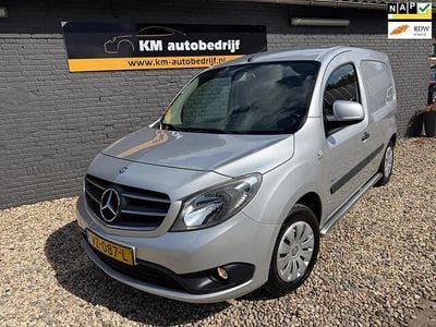 Mercedes Citan 109