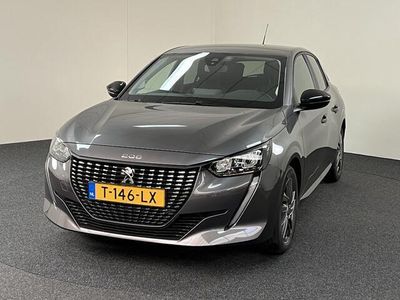 Grijs, metallic lak Gebruikt 2022 Peugeot 208 Active Hatchback | € 20.950