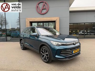 Blauw Occasion 2025 VW Tiguan Business SUV | € 48.445 (Eerlijke prijs)