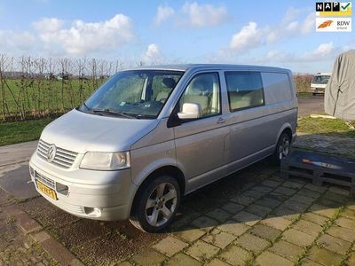 VW Transporter