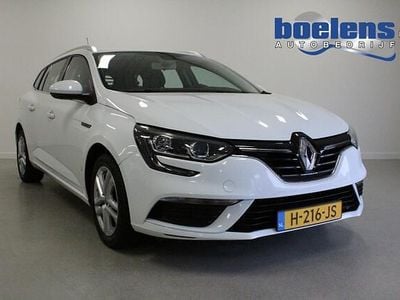 Wit Gebruikt 2020 Renault Mégane GrandTour Zen Stationwagen | € 12.978 (Super prijs)
