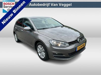 tweedehands VW Golf 1.2 TSI Trendline trekhaak pdc lmv airco