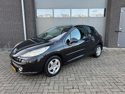 Zwart Occasion 2006 Peugeot 207 Hatchback | € 1.350 (Eerlijke prijs)