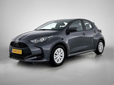 Occasion Toyota Yaris Hybrid Active 116 PK (85 kW) 2023 Grijs Hatchback