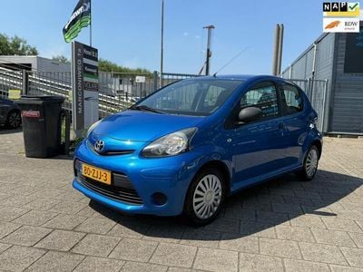 Occasion Toyota Aygo Comfort 68 PK (50 kW) 2012 Blauw Hatchback