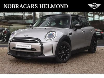 Grijs Occasion 2023 Mini Cooper Classic Hatchback | € 24.450 (Eerlijke prijs)