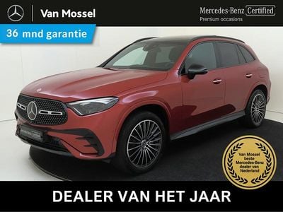 Rood Occasion 2024 Mercedes GLC300e AMG line SUV | € 62.945 (Goede deal)