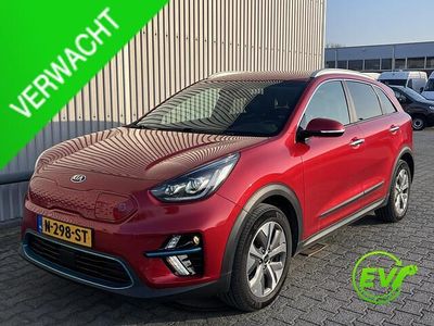 Rood Occasion 2021 Kia e-Niro Comfort SUV | € 14.750