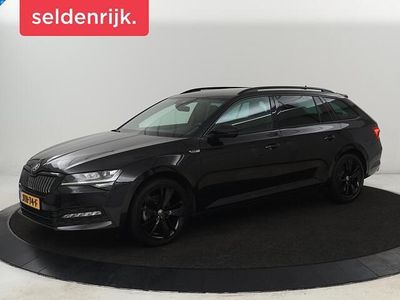 Grijs Occasion 2021 Skoda Superb SportLine Stationwagen | € 23.900 (Eerlijke prijs)
