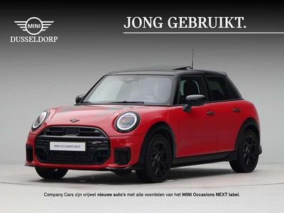 Nieuw Mini Cooper 156 PK (114 kW) 2025 Rood Hatchback