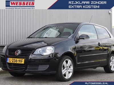 tweedehands VW Polo 1.2 Easyline Bluetooth A/C Verw. spiegels Stoel