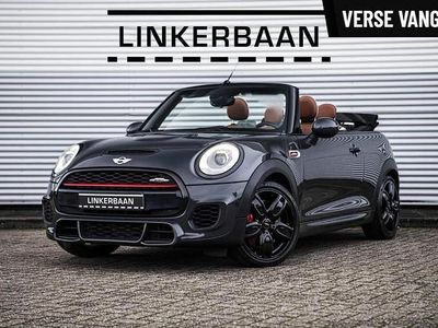 Gebruikt 2016 Mini John Cooper Works Hatchback | € 23.945 (Eerlijke prijs)