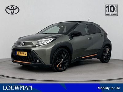 Rood Occasion 2022 Toyota Aygo X Premium SUV | € 18.900 (Eerlijke prijs)