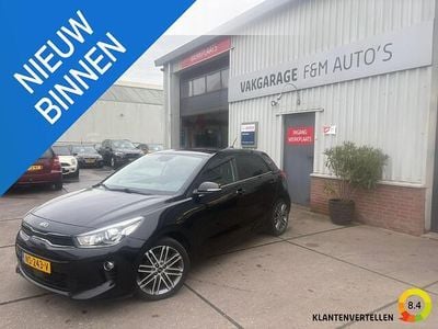 Zwart Gebruikt 2017 Kia Rio Hatchback | € 10.950 (Eerlijke prijs)